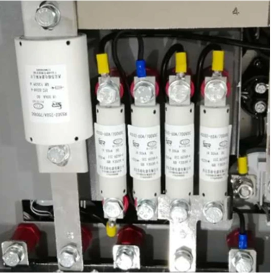 Fuse for PDU